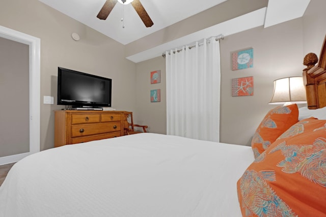 1150 Santa Rosa Blvd Unit 317, Fort Walton Beach, FL 32548 - bedroom featuring a ceiling fan and baseboards