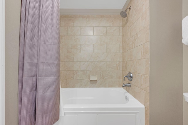 1150 Santa Rosa Blvd Unit 317, Fort Walton Beach, FL 32548 - full bathroom featuring shower / bathtub combination with curtain