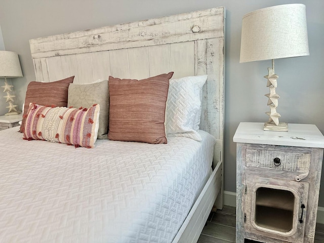 83 Sunfish St, Destin, FL 32541 - bedroom featuring baseboards