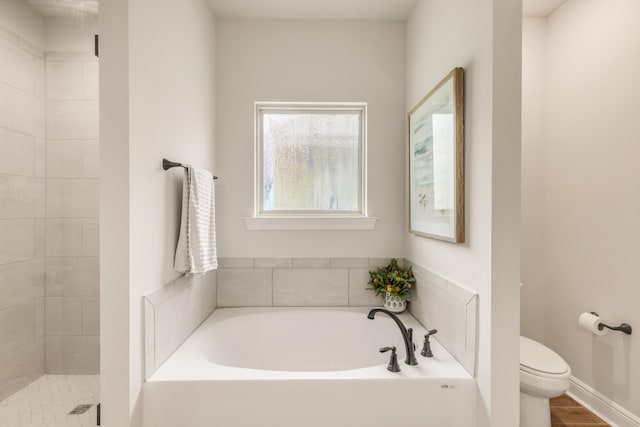 124 Apollo Ave, Freeport, FL 32439 - bathroom featuring a bath and tiled shower