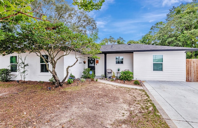 22 NW Robinwood Dr, Fort Walton Beach, FL 32548 - photo 1