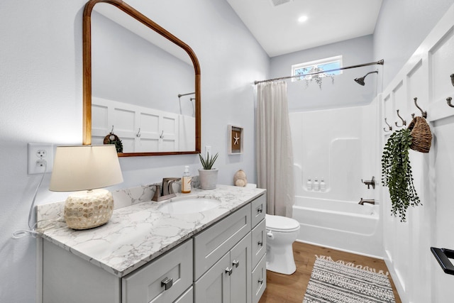 52 Lazy Bone St, Vernon, FL 32462 - full bathroom featuring vanity, wood finished floors, and shower / bath combo