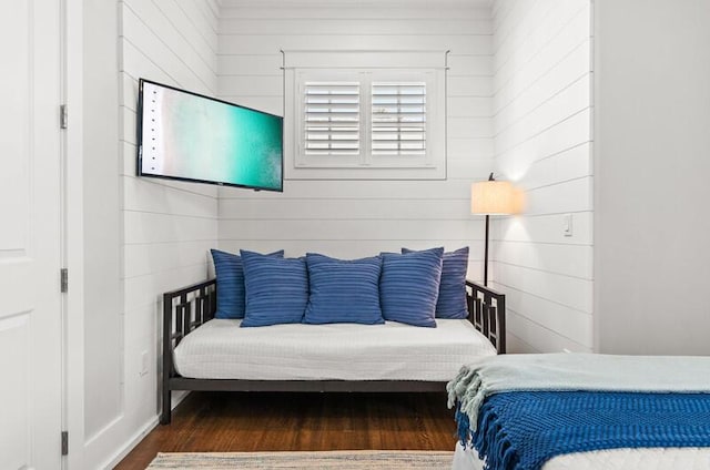 137 Cabana Trl, Santa Rosa Beach, FL 32459 - bedroom featuring wood finished floors