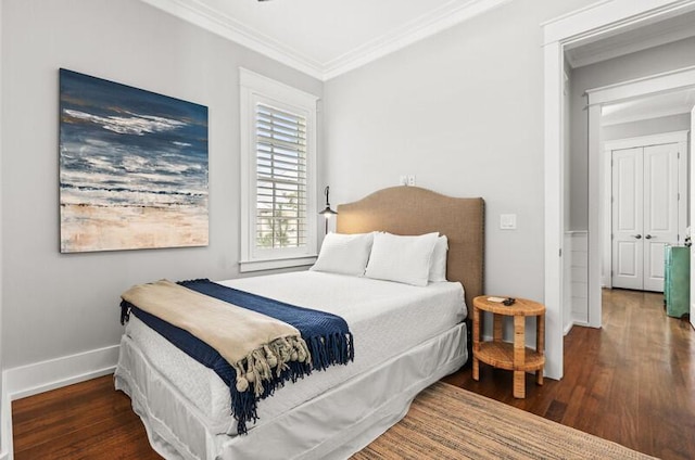 137 Cabana Trl, Santa Rosa Beach, FL 32459 - bedroom featuring ornamental molding and wood finished floors