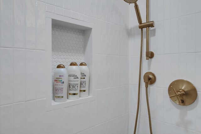 4984 W County Highway 30a Unit 5B, Santa Rosa Beach, FL 32459 - bathroom view of tiled shower