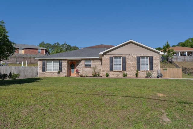 405 Bobby Dr, Crestview, FL 32536 - single story home with brick siding