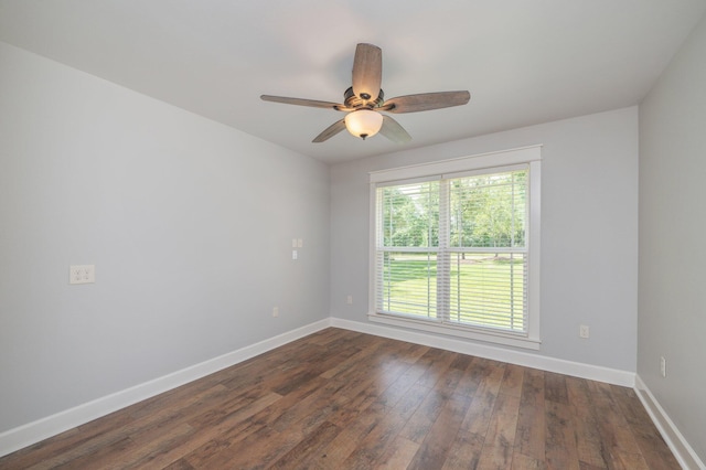 2580 Taylor Rd, Crestview, FL 32536 - unfurnished room with dark wood-style floors and a ceiling fan