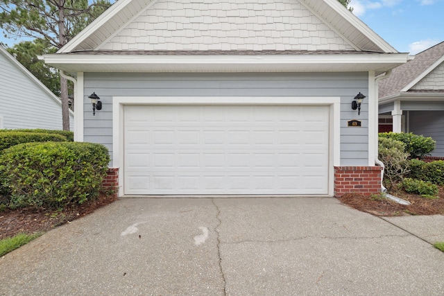 419 Symphony Way, Freeport, FL 32439 - view of garage