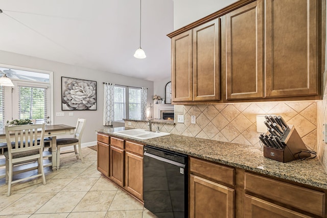 419 Symphony Way, Freeport, FL 32439 - kitchen featuring dishwasher, tasteful backsplash, a ceiling fan, and healthy amount of natural light