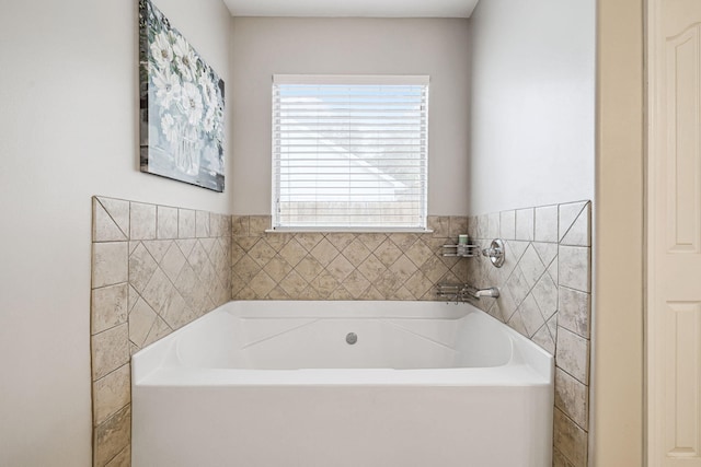 419 Symphony Way, Freeport, FL 32439 - bathroom featuring a garden tub