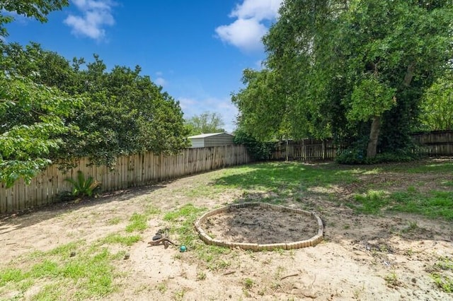 527 Tom Sawyer Ln, Crestview, FL 32536 - view of fenced backyard