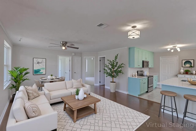 201 Chaseville St, Pensacola, FL 32507 - photo 2