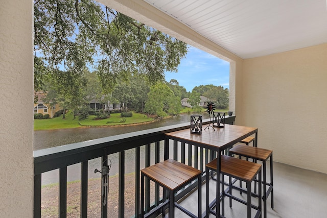 310 Westlake Ct Unit 310, Niceville, FL 32578 - balcony with a water view