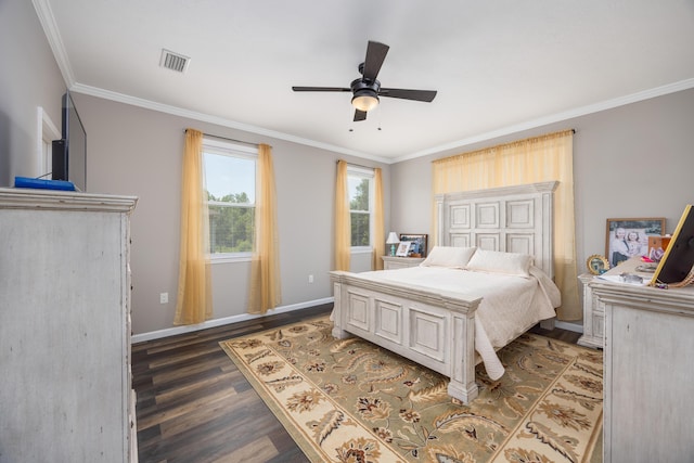 158 Johns Ln, Freeport, FL 32439 - bedroom with wood finished floors, ornamental molding, and a ceiling fan