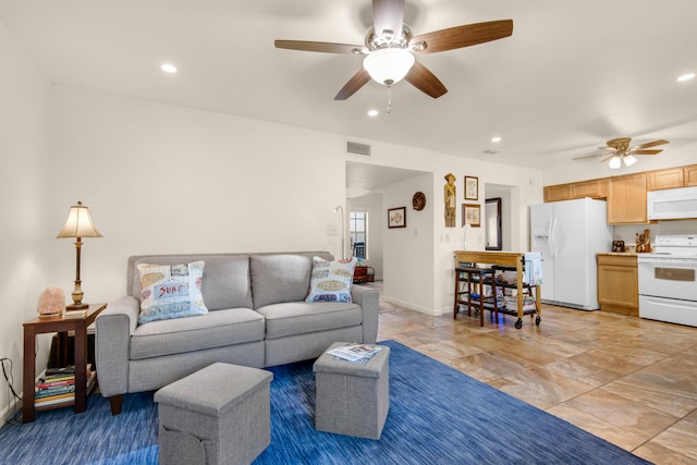 1090 5th Ave, Shalimar, FL 32579 - living room with ceiling fan and recessed lighting