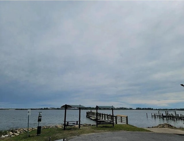 16 Misty Water Ln, Mary Esther, FL 32569 - photo 1