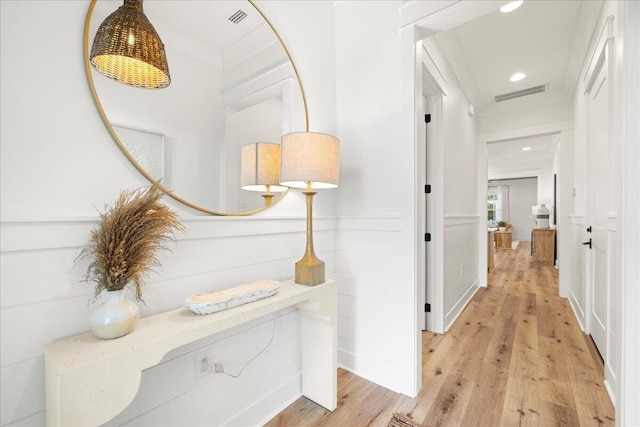 133 E Firethorn Cir, Inlet Beach, FL 32461 - corridor featuring light wood-style flooring and recessed lighting