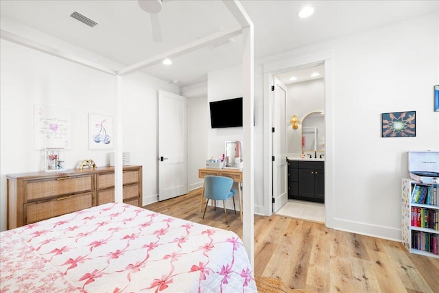 133 E Firethorn Cir, Inlet Beach, FL 32461 - bedroom featuring light wood-style floors, recessed lighting, and ensuite bath