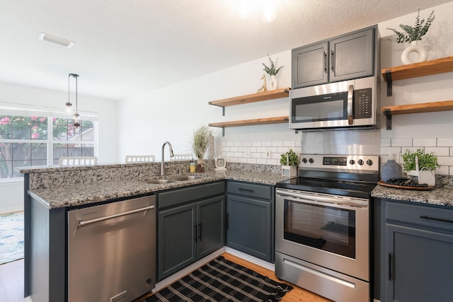 558 Rough Leaf Ln, Mary Esther, FL 32569 - photo 3