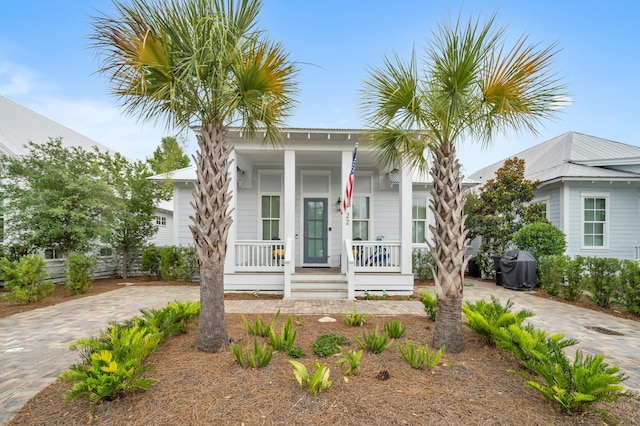 22 Cypress Rdg, Santa Rosa Beach, FL 32459 - view of front of home with covered porch and driveway