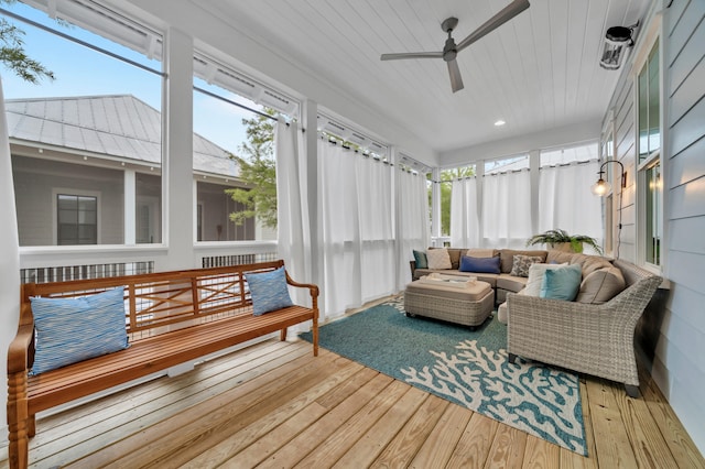 22 Cypress Rdg, Santa Rosa Beach, FL 32459 - sunroom featuring hardwood / wood-style flooring, a wooden deck, and recessed lighting