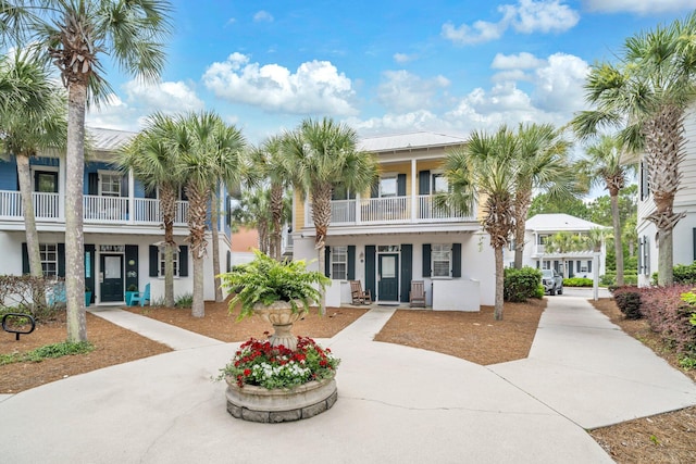 198 Somerset Bridge Rd Unit 143, Santa Rosa Beach, FL 32459 - view of front of house with stucco siding and a balcony