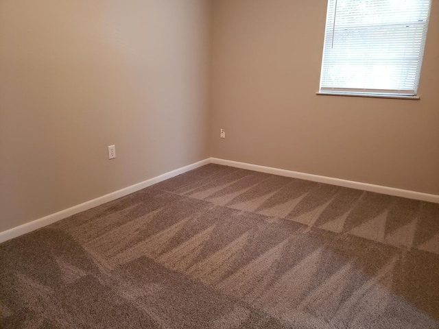 947 Don Dr, Fort Walton Beach, FL 32547 - carpeted empty room with baseboards