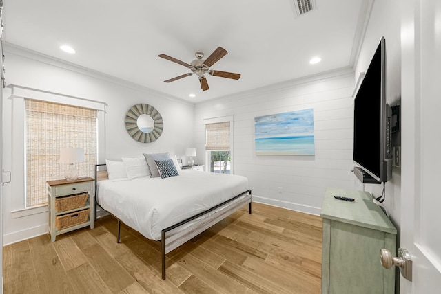 499 Patina Blvd, Inlet Beach, FL 32461 - bedroom featuring crown molding, light wood-style flooring, recessed lighting, and ceiling fan