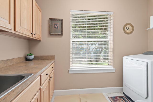 6341 Augusta Cv, Destin, FL 32541 - laundry area with washer / clothes dryer and baseboards