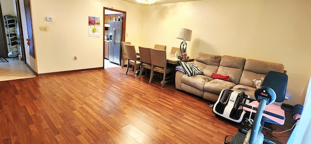904 Tokalon Ct, Fort Walton Beach, FL 32547 - living area featuring light wood-type flooring