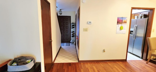 904 Tokalon Ct, Fort Walton Beach, FL 32547 - hallway featuring light wood-style flooring and baseboards