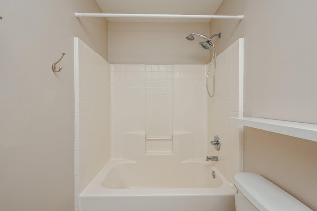 715 Presscott St, Crestview, FL 32536 - full bathroom featuring toilet and  shower combination