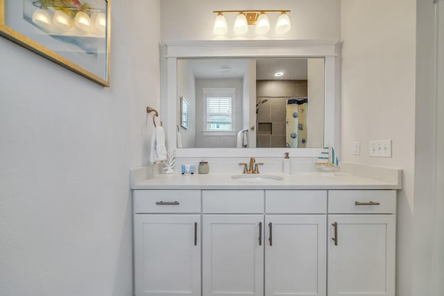 386 Grande Pointe Cir, Inlet Beach, FL 32461 - bathroom featuring a tile shower and vanity