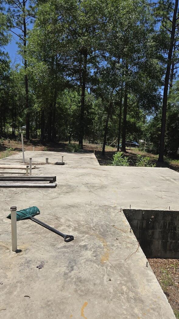 6045 Sand Hill Rd, Crestview, FL 32539