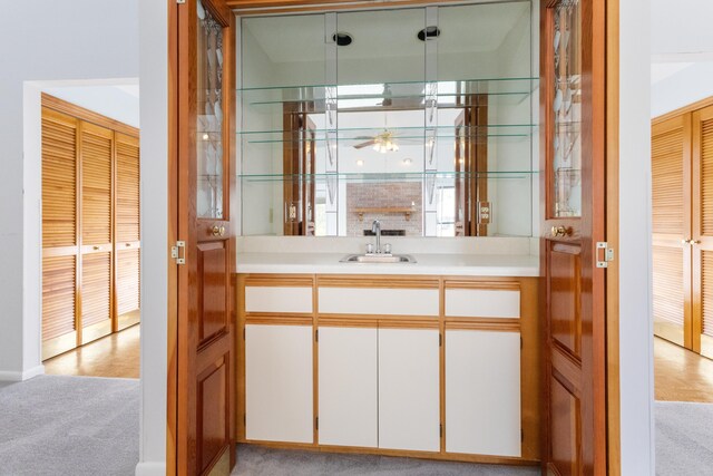 702 Beachcomber Dr, Lynn Haven, FL 32444 - bathroom featuring vanity and ceiling fan