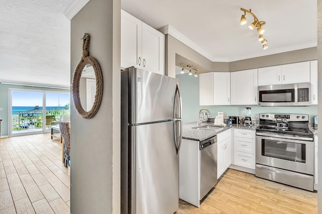 502 Gulf Shore Dr Unit 307, Destin, FL 32541 - photo 9