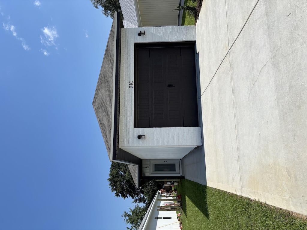 21C 5th Ave, Shalimar, FL 32579 - photo 1