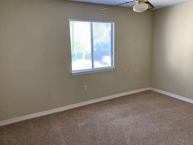 507 Chinas Cv Unit C, Fort Walton Beach, FL 32547 - empty room with ceiling fan, carpet floors, and plenty of natural light