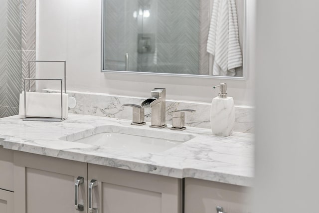 31 Driftwood Ct, Santa Rosa Beach, FL 32459 - bathroom featuring vanity