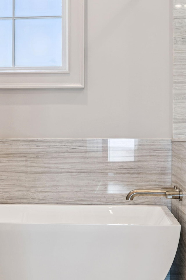 31 Driftwood Ct, Santa Rosa Beach, FL 32459 - full bathroom with a freestanding tub