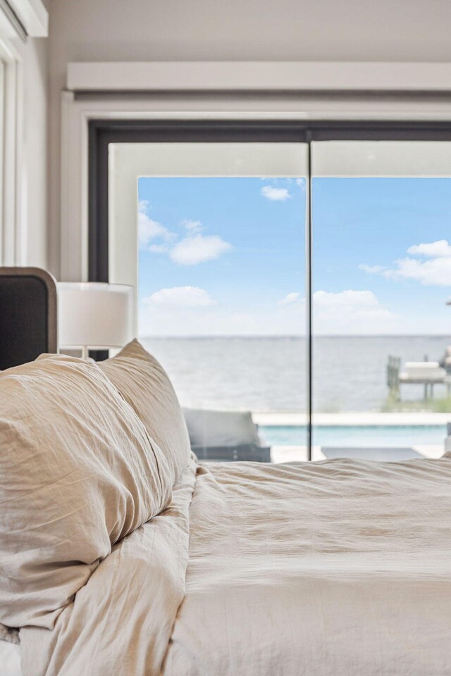 31 Driftwood Ct, Santa Rosa Beach, FL 32459 - bedroom featuring a water view
