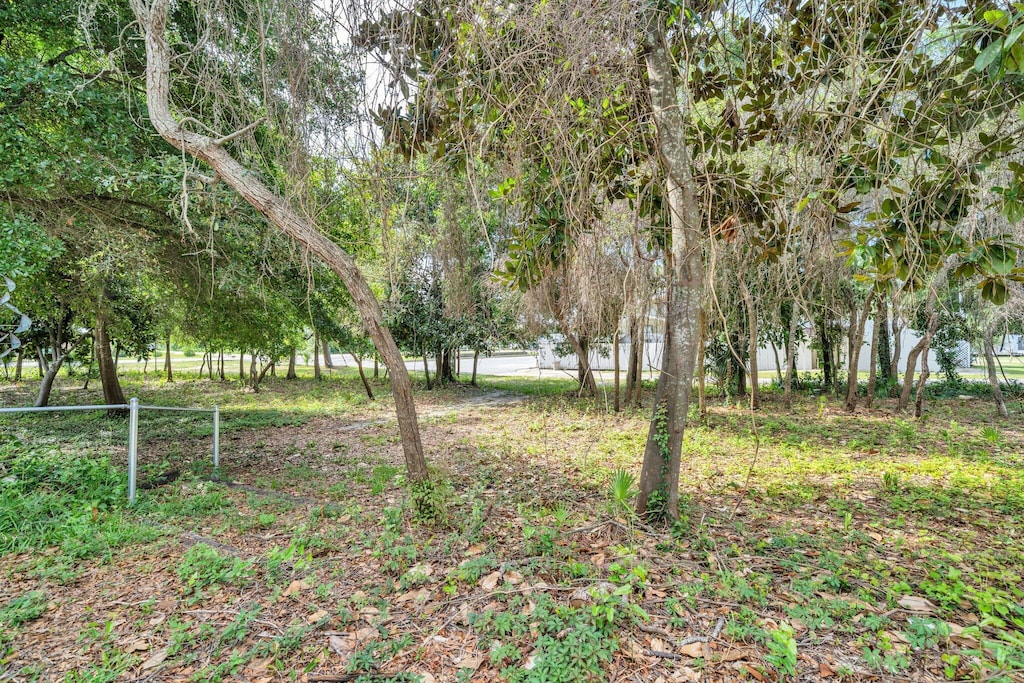317 Main St, Destin, FL 32541 - photo 1