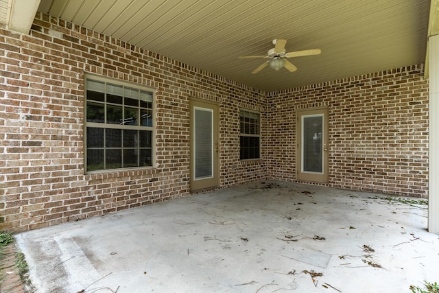 2071 Fountainview Dr, Navarre, FL 32566 - photo 10