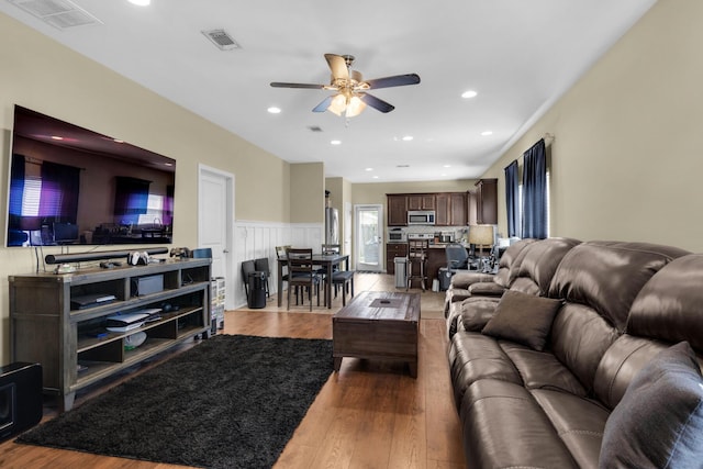 107 Creve Core Dr, Crestview, FL 32539 - photo 3