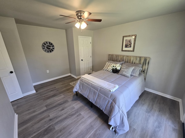 726 Clark Dr, Fort Walton Beach, FL 32547 - bedroom with wood finished floors and ceiling fan