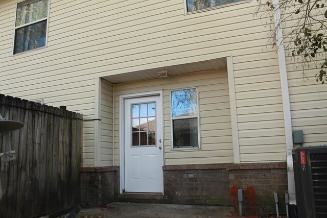 1802 Shay-Lin Ct, Niceville, FL 32578 - property entrance