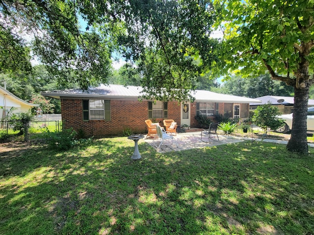 114 Aero Dr, Defuniak Springs, FL 32433 - photo 1
