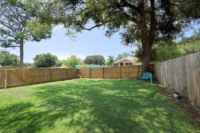 52 NE Iowa Dr, Fort Walton Beach, FL 32548 - view of fenced backyard