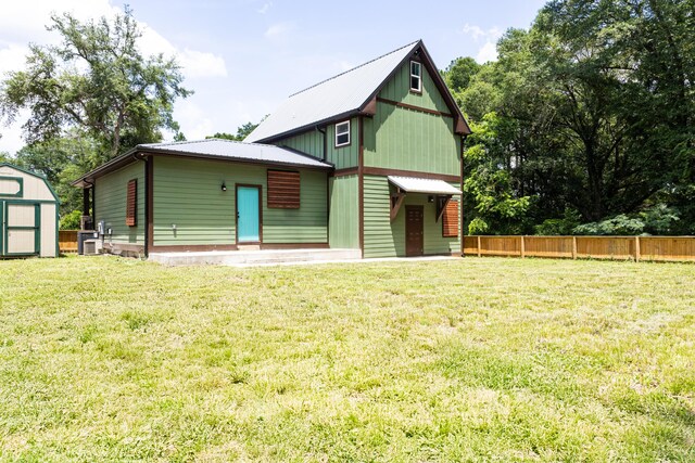 981 E Chestnut Ave, Crestview, FL 32539 - photo 63