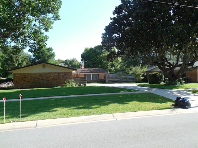604 NE Powell Dr, Fort Walton Beach, FL 32547 - photo 2